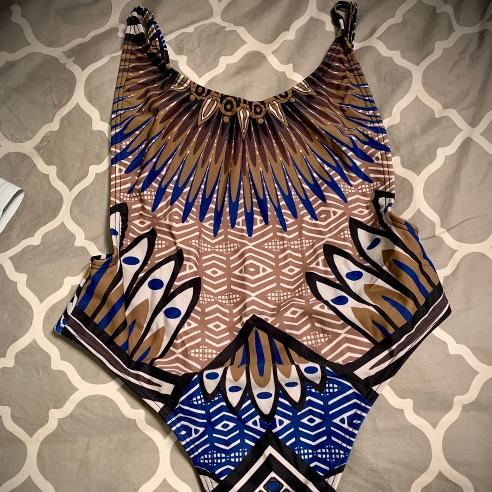 BFyne One Piece Swimsiut